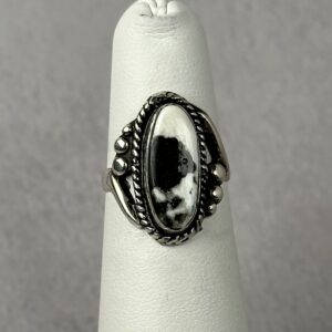 White Buffalo Ring – Navajo Made – Size 5
