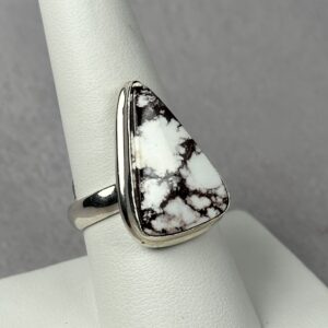 Wild Horse Triangle Ring – Size 9