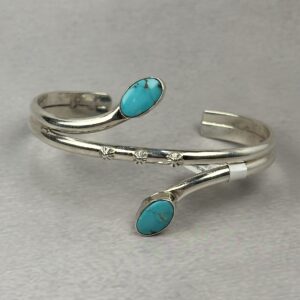 Twin Stone Kingman Turquoise Cuff - Navajo Made -Thomas Yazzie - 1" gap