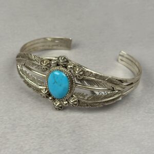 Feathered Kingman Turquoise Cuff - Navajo Made - Bobby Platero - 1 1/4" gap