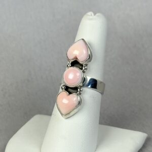 3 Stone Pink Conch Heart Ring - Sz 7